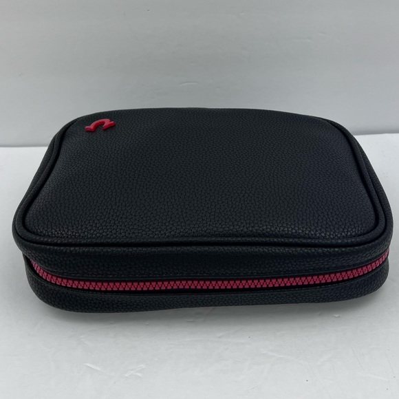 TRUE RELIGION,TECH KIT,ORGANIZE CORDS, CHARGERS & MORE,TRAVEL TOILETRY, BLACK, - Picture 16 of 16